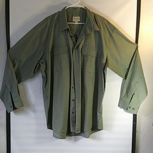 Mens Cabellas shirt Green 2x tall elbow pads